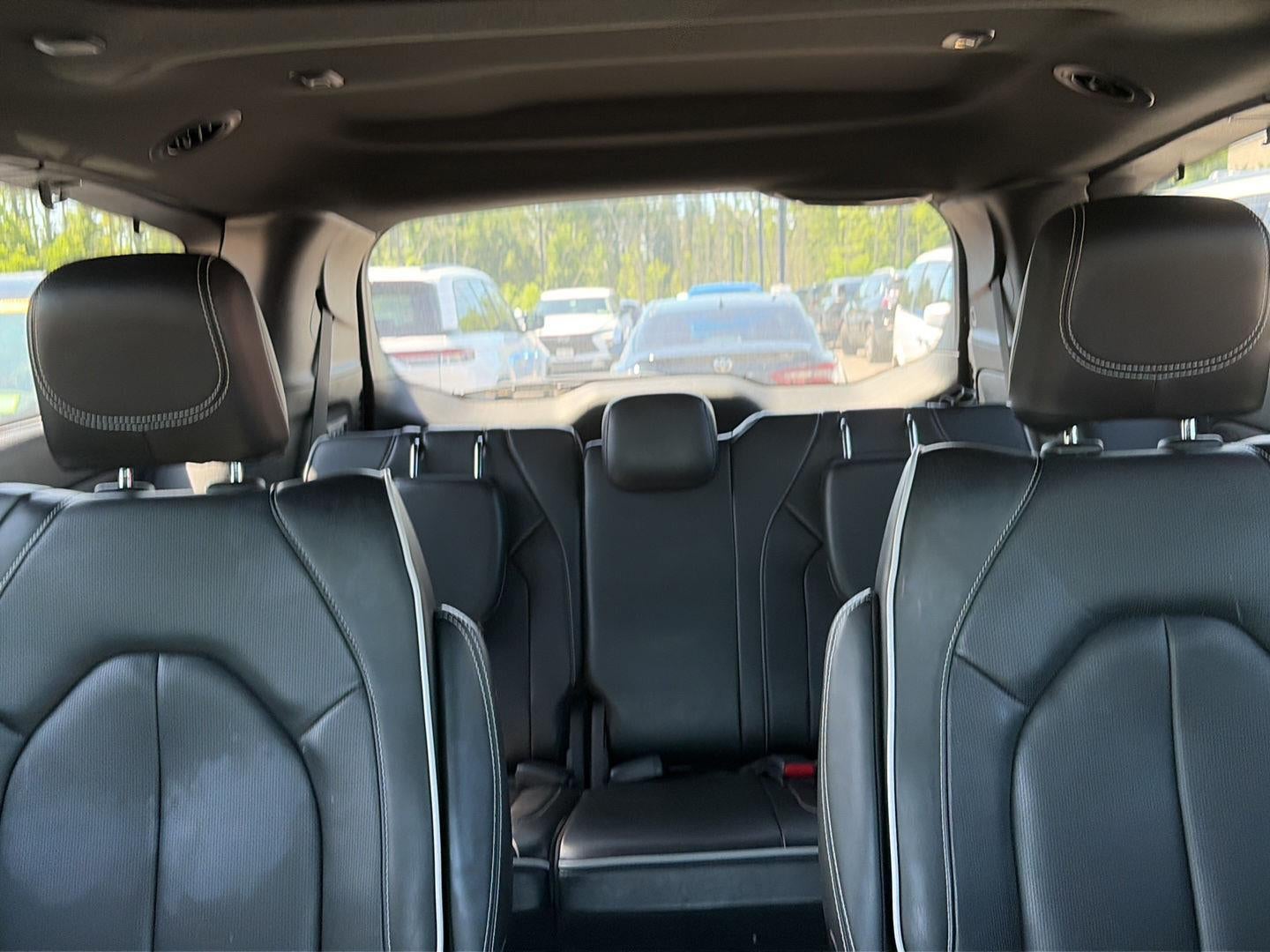 2022 Chrysler Pacifica Limited AWD