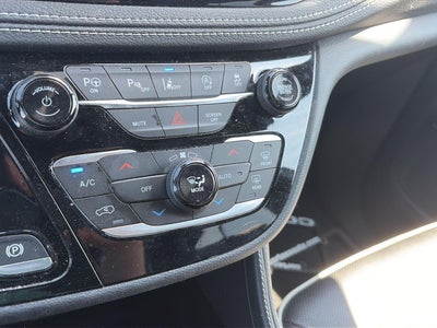 2022 Chrysler Pacifica Limited AWD