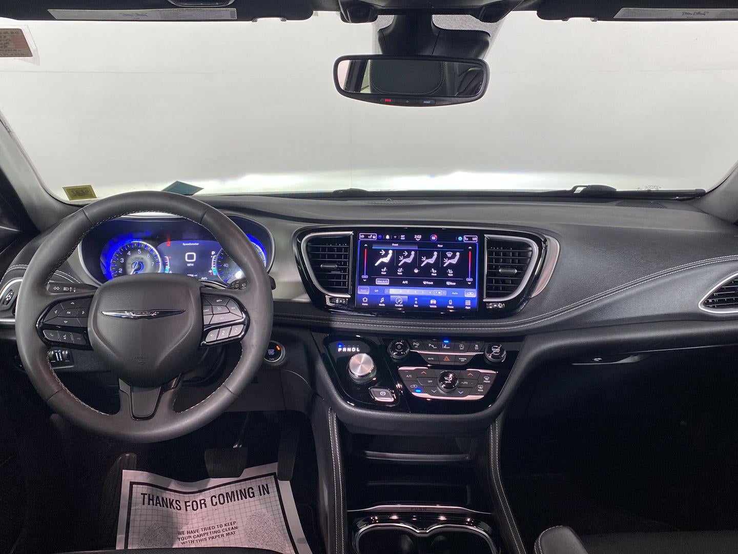 2022 Chrysler Pacifica Limited AWD