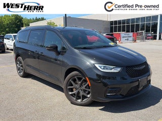 2022 Chrysler Pacifica Limited AWD