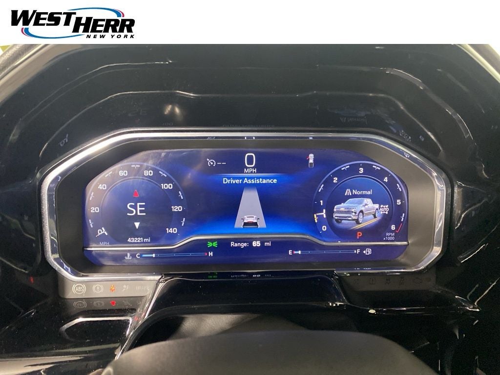 2025 Chevrolet Silverado 1500 4WD Crew Cab Short Bed RST