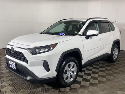 2020 Toyota RAV4 LE