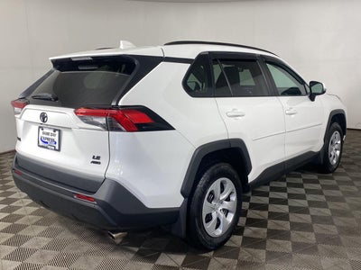 2020 Toyota RAV4 LE