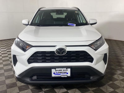 2020 Toyota RAV4 LE