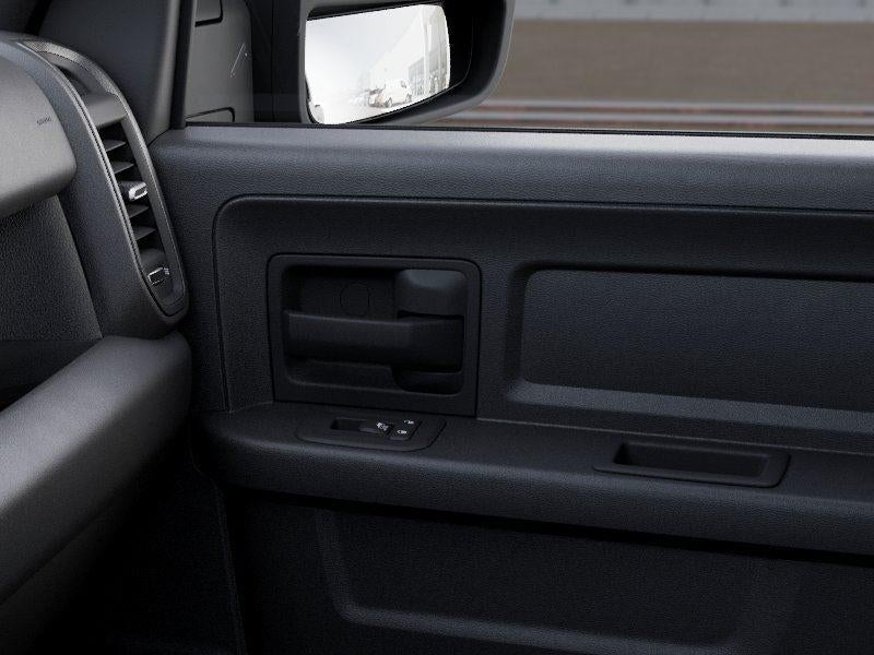 2026 RAM Ram 3500 RAM 3500 TRADESMAN CREW CAB 4X4 6'4' BOX