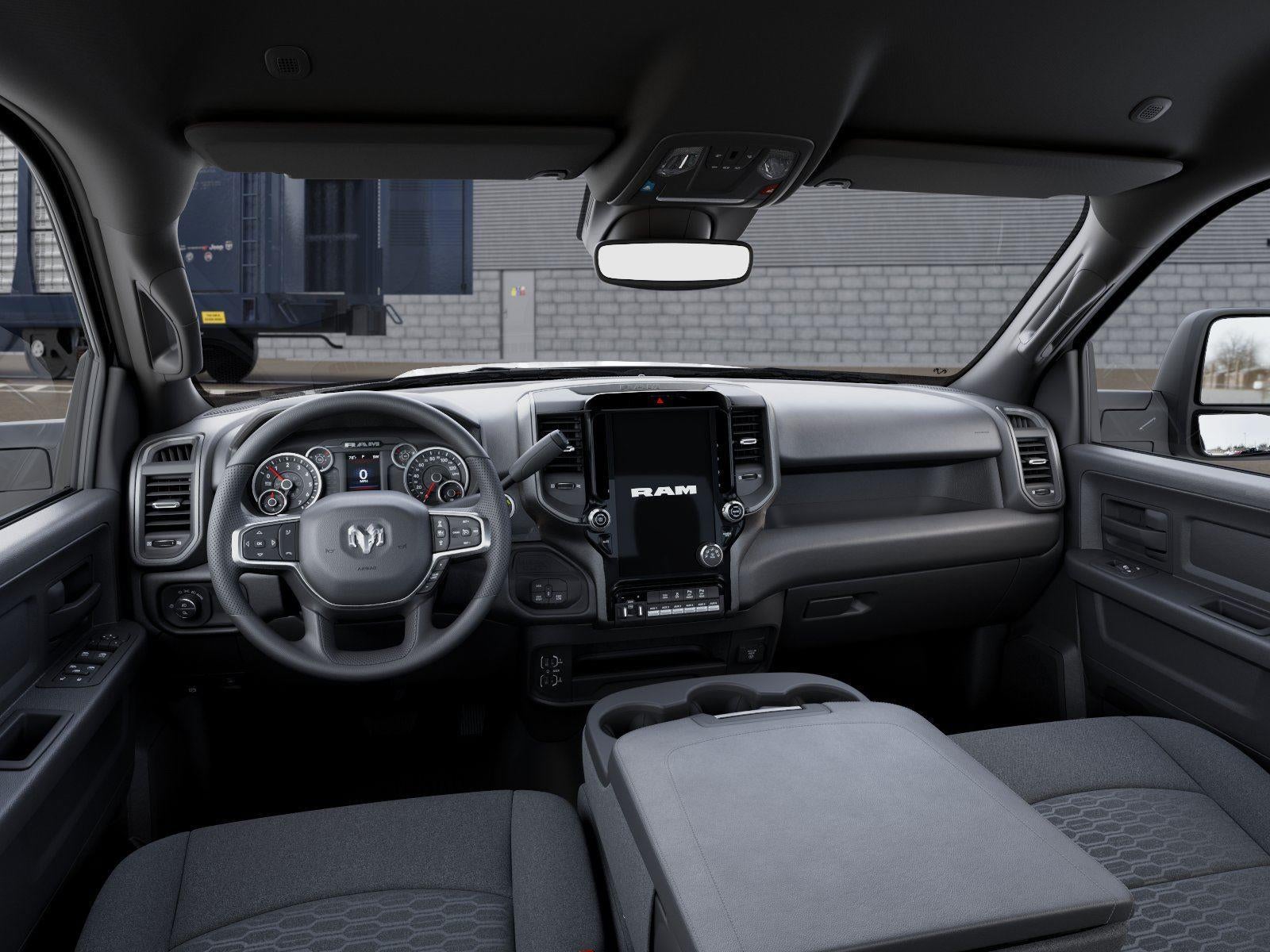 2026 RAM Ram 3500 RAM 3500 TRADESMAN CREW CAB 4X4 6'4' BOX