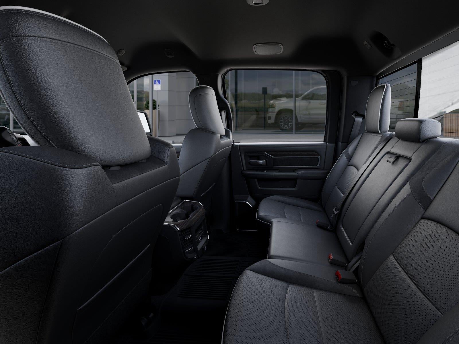 2027 RAM Ram 3500 RAM 3500 LARAMIE CREW CAB 4X4 6'4' BOX