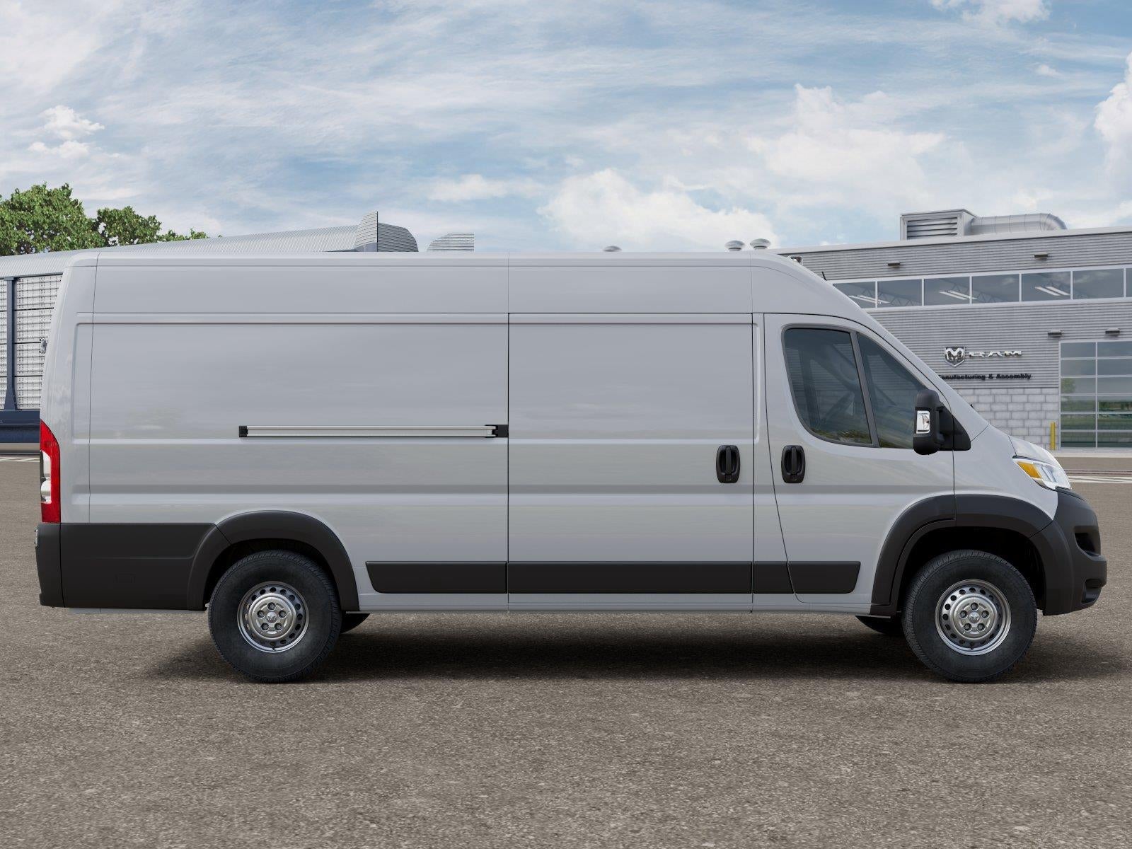 2027 RAM ProMaster Cargo Van Tradesman