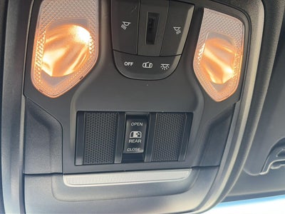 2024 RAM 2500 Tradesman Crew Cab 4x4 6'4' Box