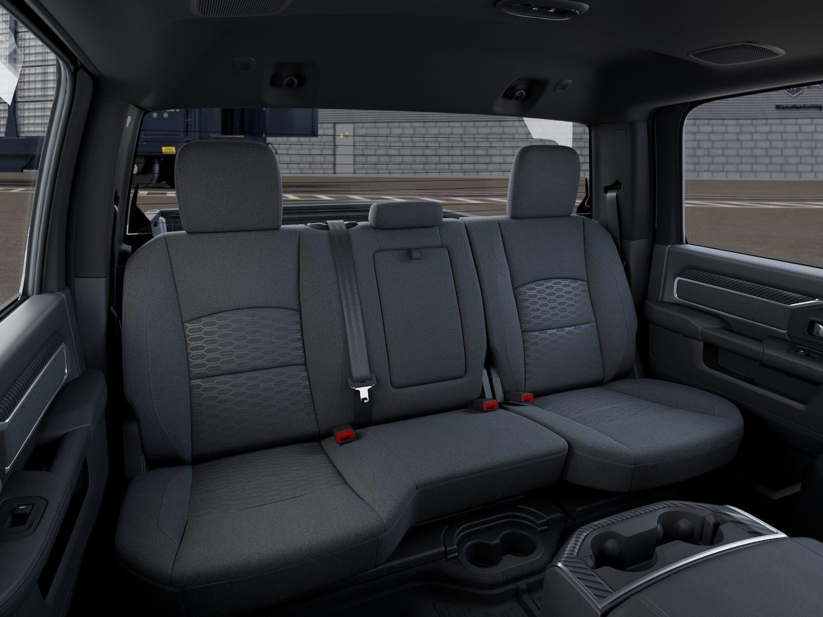2027 RAM Ram 2500 RAM 2500 BIG HORN CREW CAB 4X4 6'4' BOX