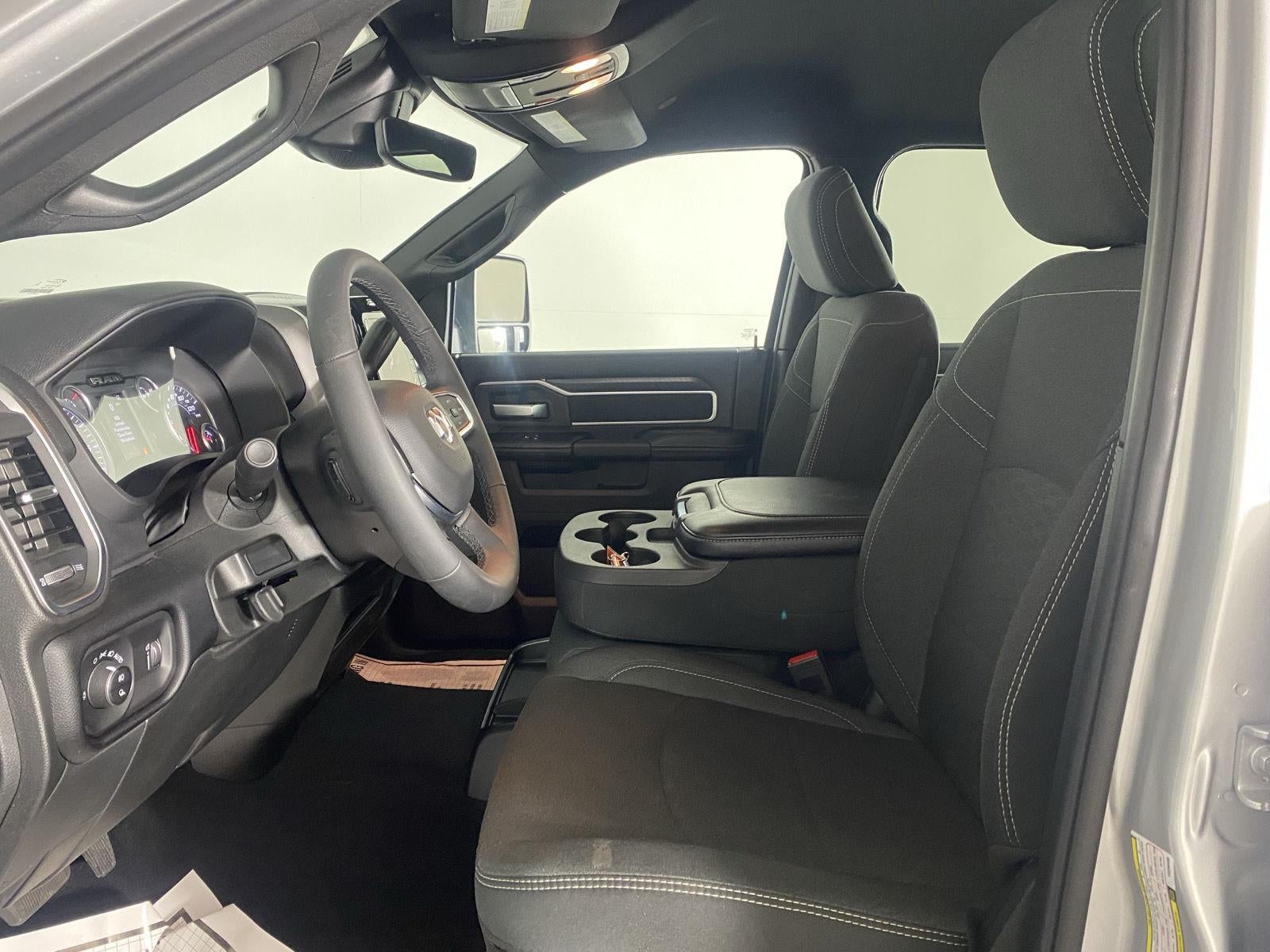2026 RAM 2500 Big Horn Crew Cab 4x4 6'4' Box