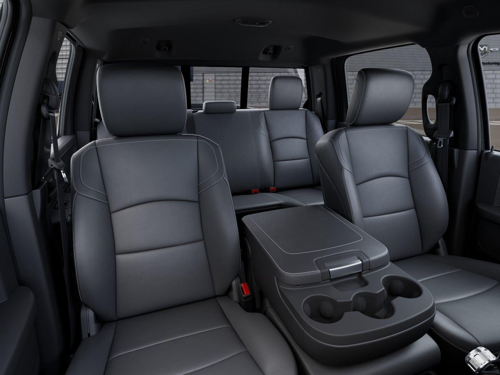 2026 RAM 2500 RAM 2500 TRADESMAN CREW CAB 4X4 8' BOX
