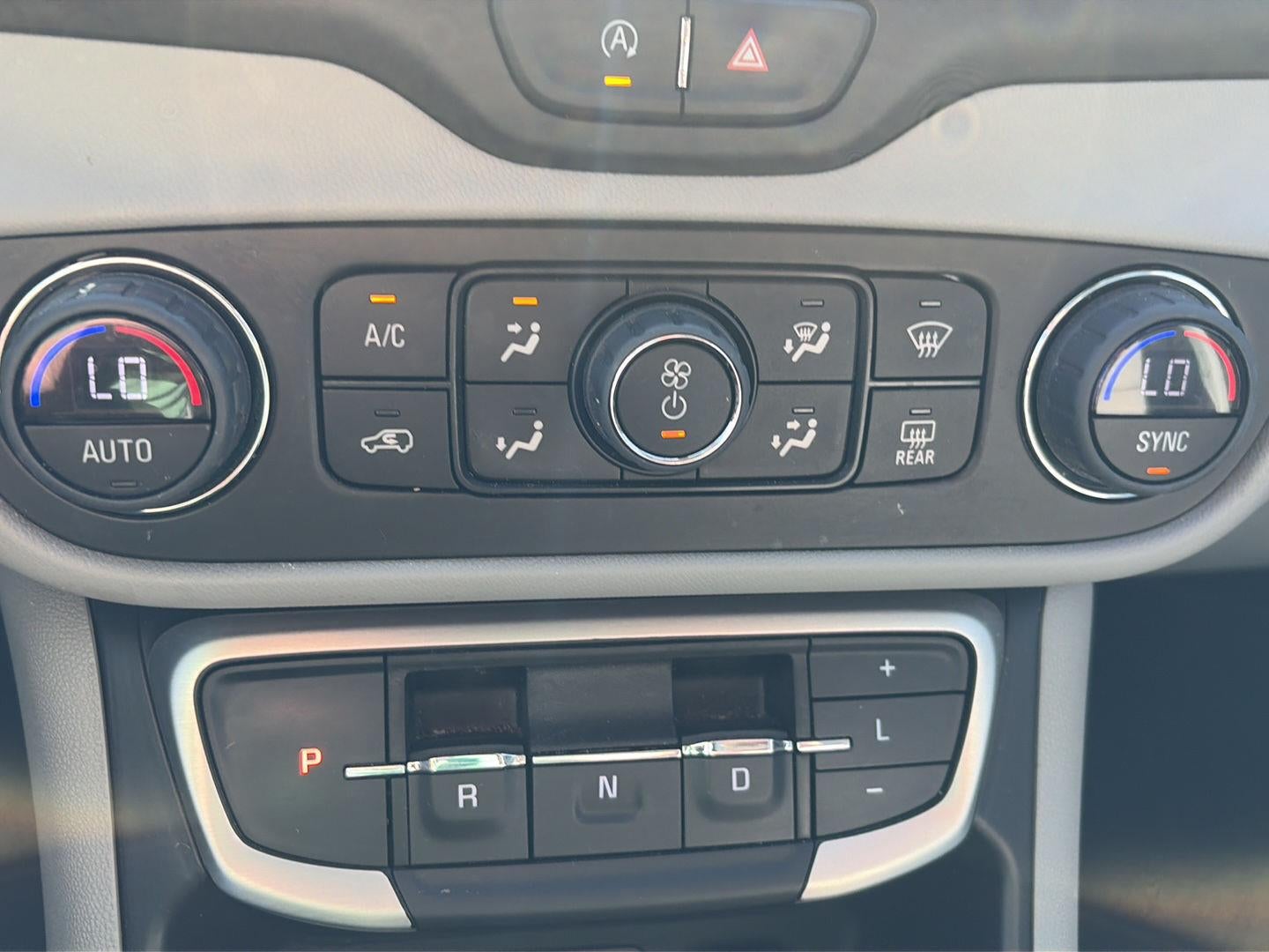 2023 GMC Terrain AWD SLT