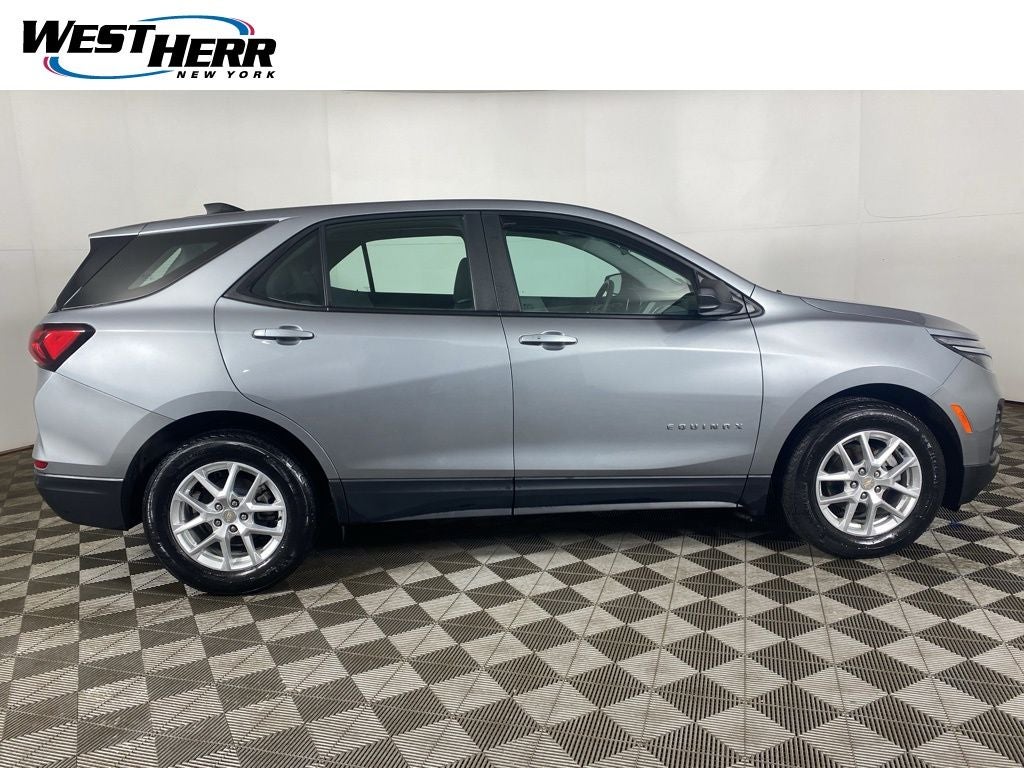 2023 Chevrolet Equinox FWD LS