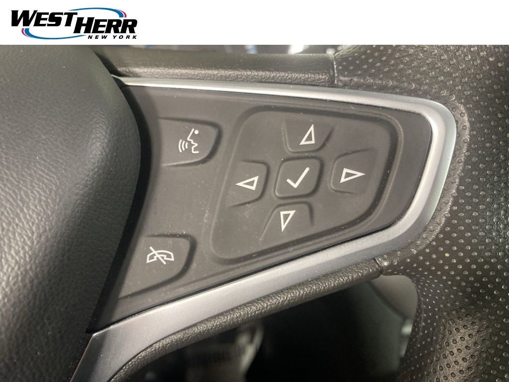 2023 Chevrolet Equinox FWD LS