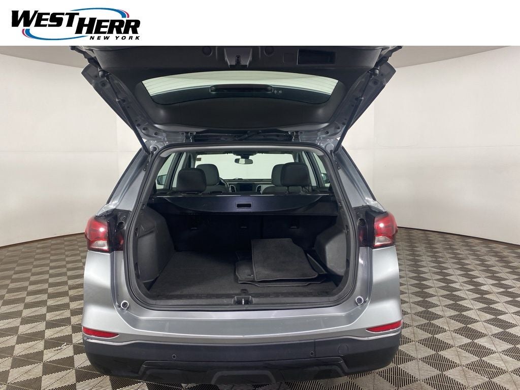 2023 Chevrolet Equinox FWD LS