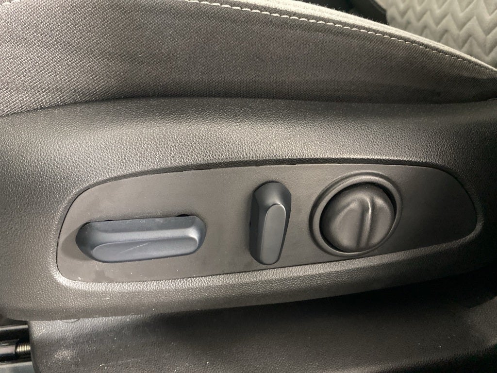 2024 Chevrolet Equinox AWD LS