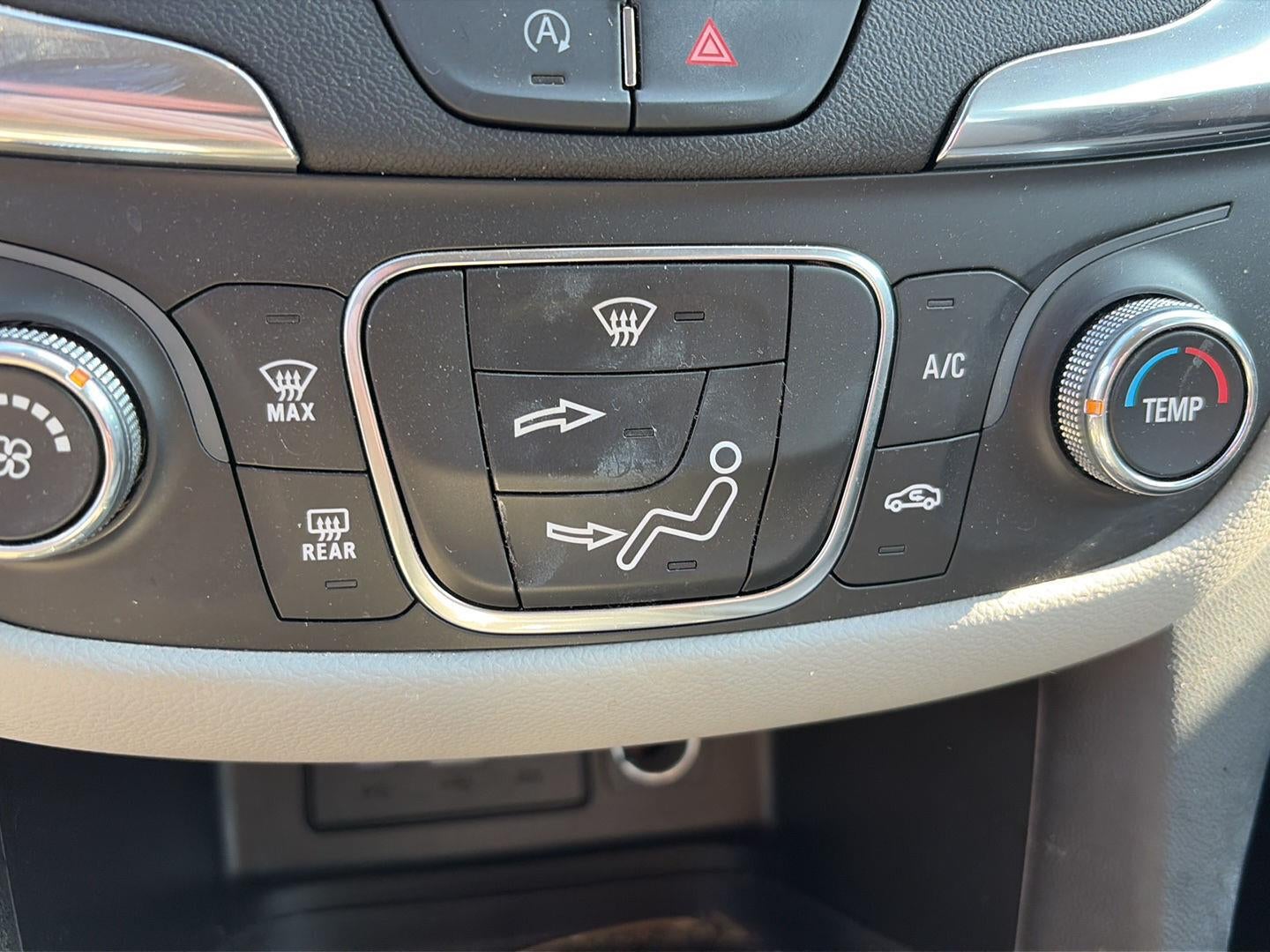 2024 Chevrolet Equinox AWD LS