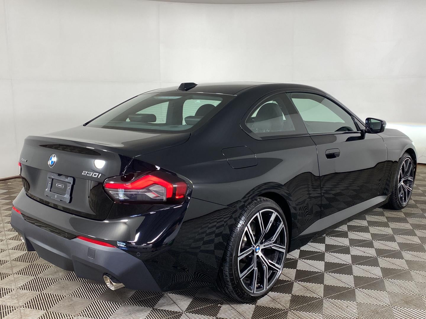 2024 BMW 230i xDrive
