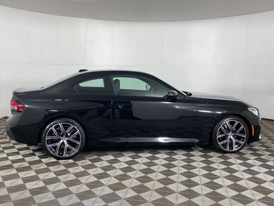 2024 BMW 230i xDrive