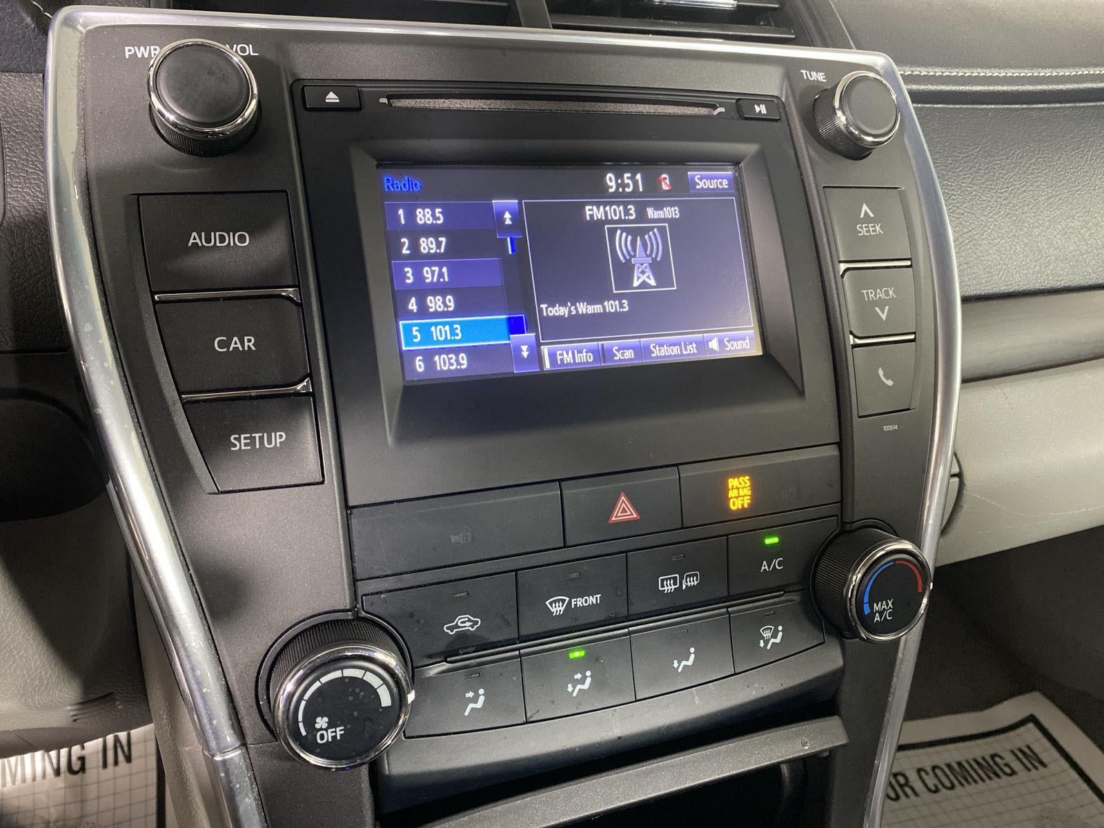 2017 Toyota Camry LE