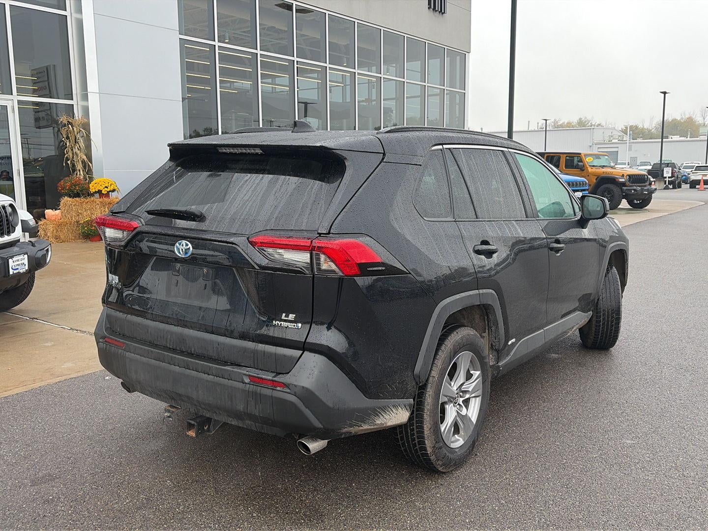 2024 Toyota RAV4 Hybrid LE