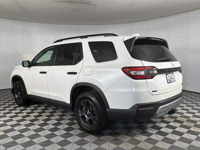 2025 Honda Pilot TrailSport