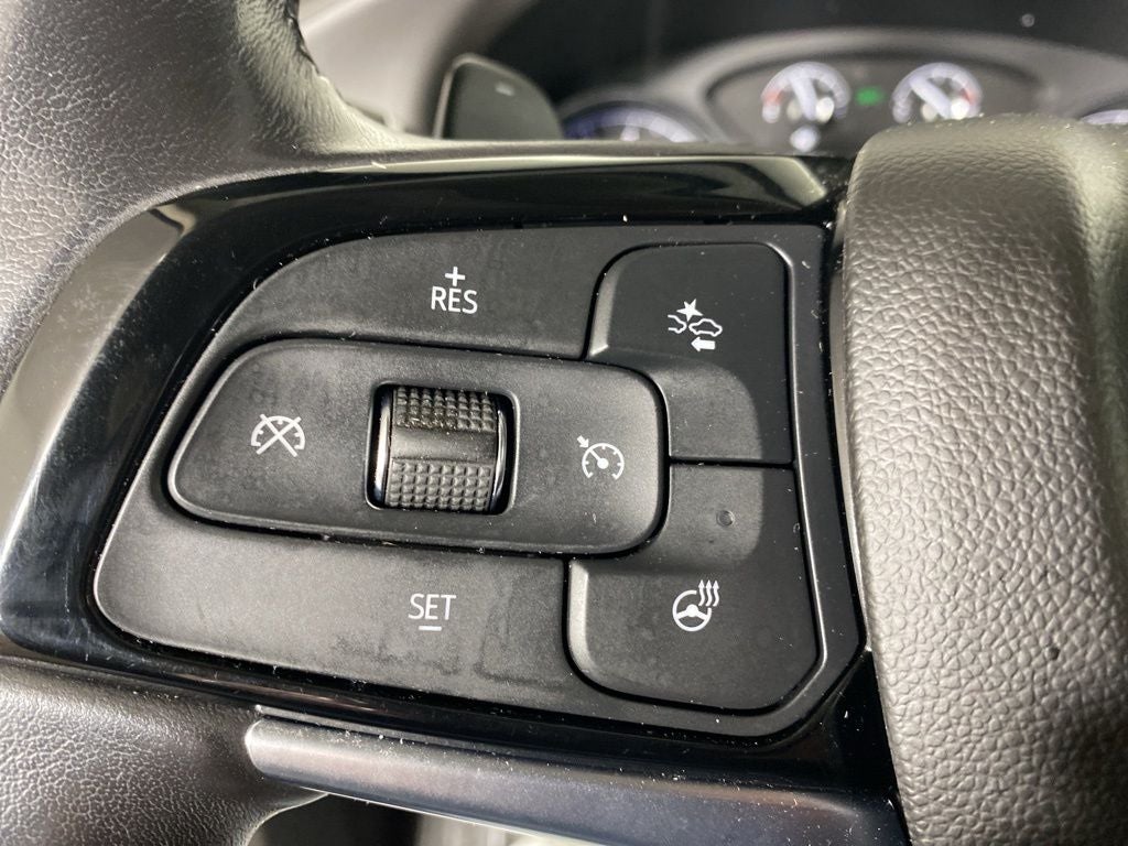 2023 Buick Enclave Essence AWD