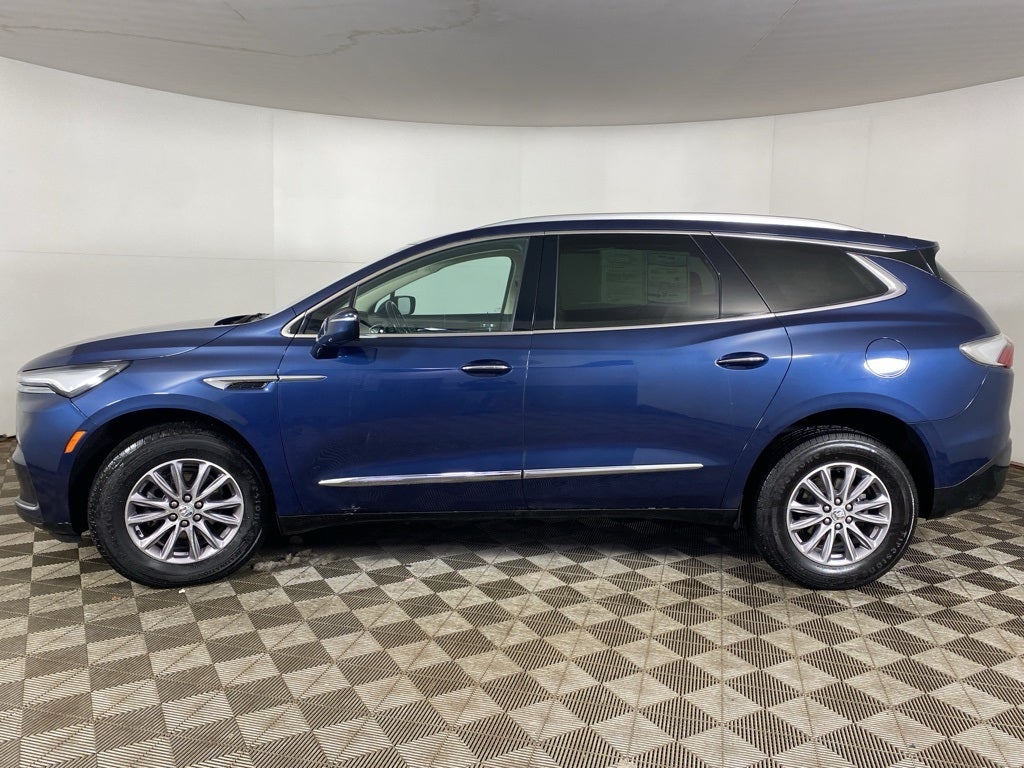 2023 Buick Enclave Essence AWD