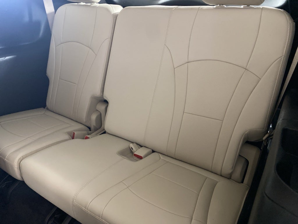 2023 Buick Enclave Essence AWD