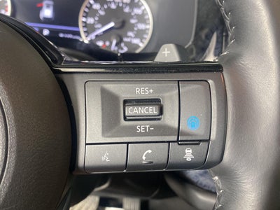 2023 Nissan Pathfinder SL 4WD