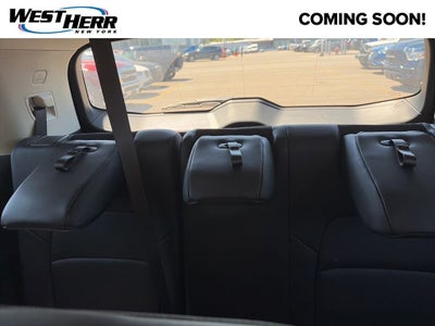 2023 Nissan Pathfinder SL 4WD