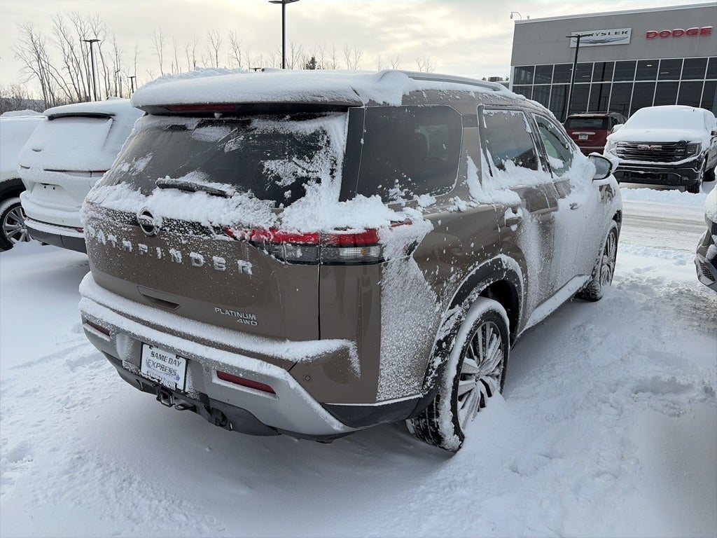 2023 Nissan Pathfinder Platinum 4WD