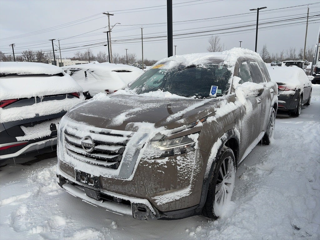 2023 Nissan Pathfinder Platinum 4WD