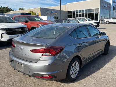 2019 Hyundai Elantra SE