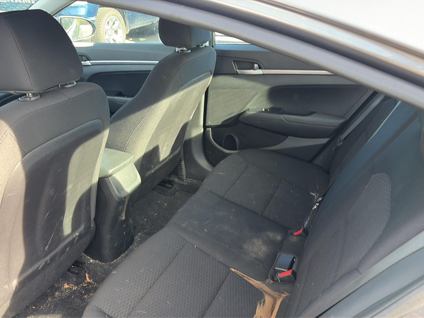 2019 Hyundai Elantra SE