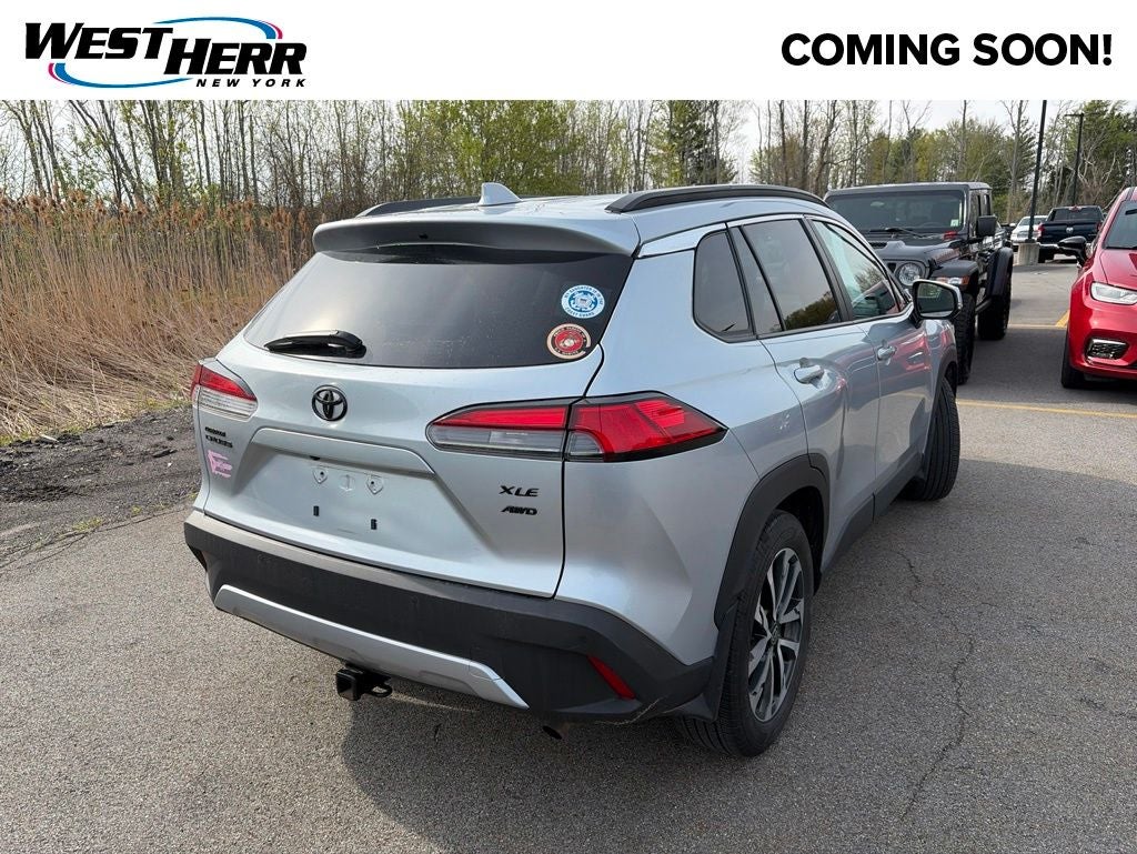 2024 Toyota Corolla Cross XLE