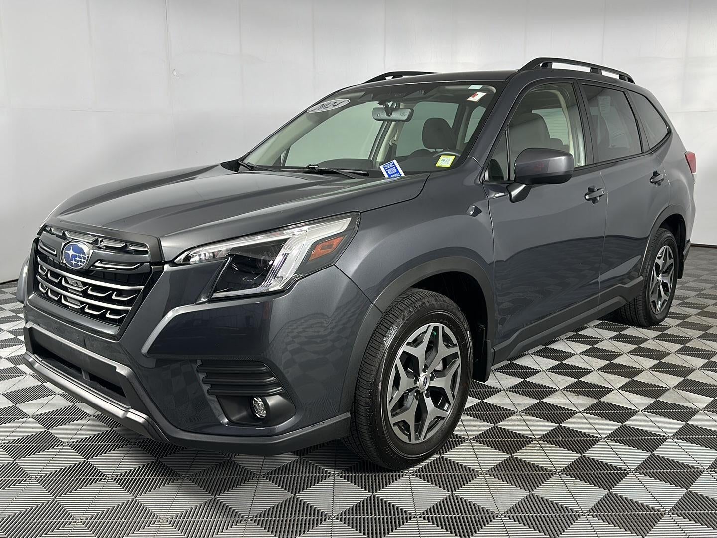2024 Subaru Forester Premium