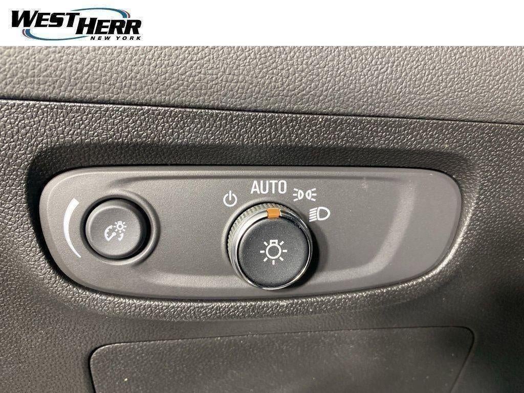 2025 Buick Encore GX Sport Touring FWD