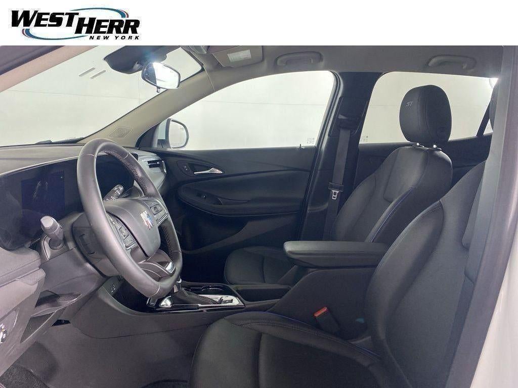 2025 Buick Encore GX Sport Touring FWD