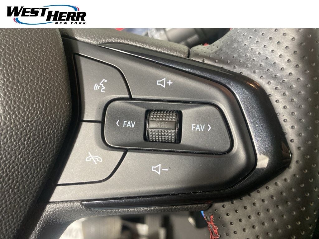 2024 Chevrolet Trax FWD 1RS