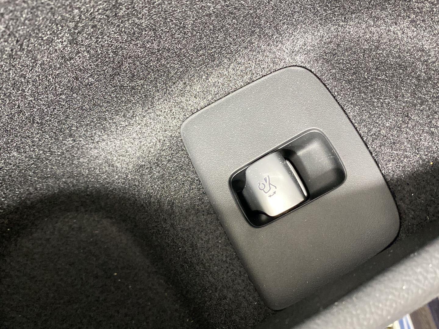 2026 Mercedes-Benz E 350 E 350