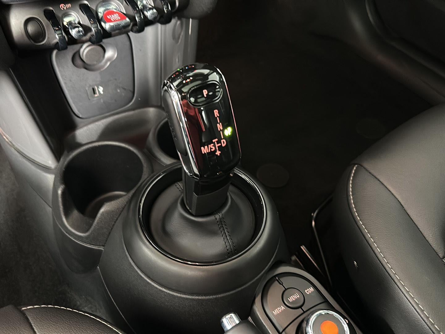 2022 MINI Hardtop Oxford Edition