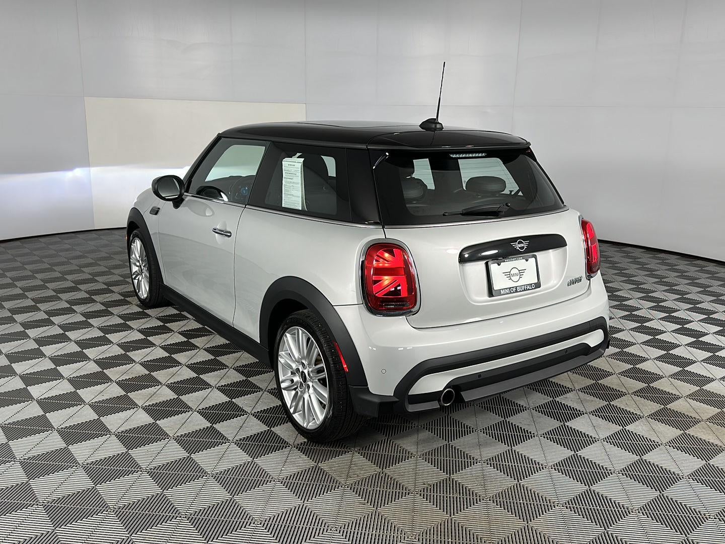 2022 MINI Hardtop Oxford Edition