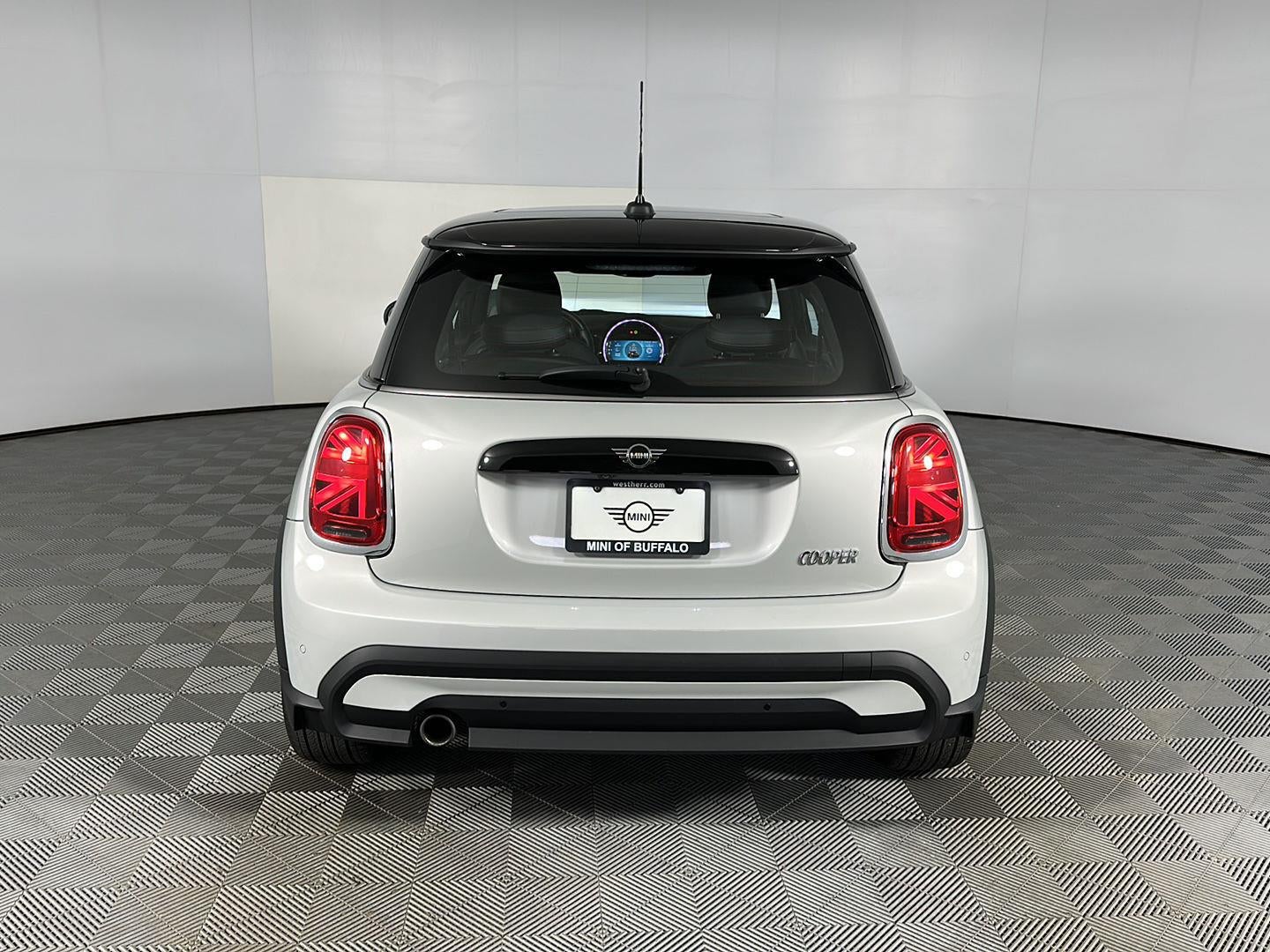 2022 MINI Hardtop Oxford Edition