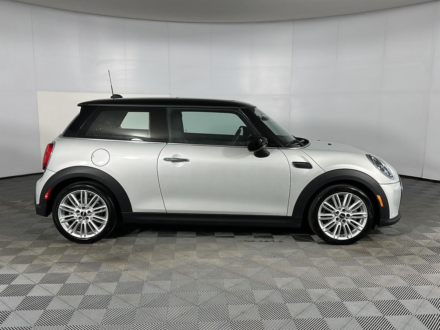 2022 MINI Hardtop Oxford Edition