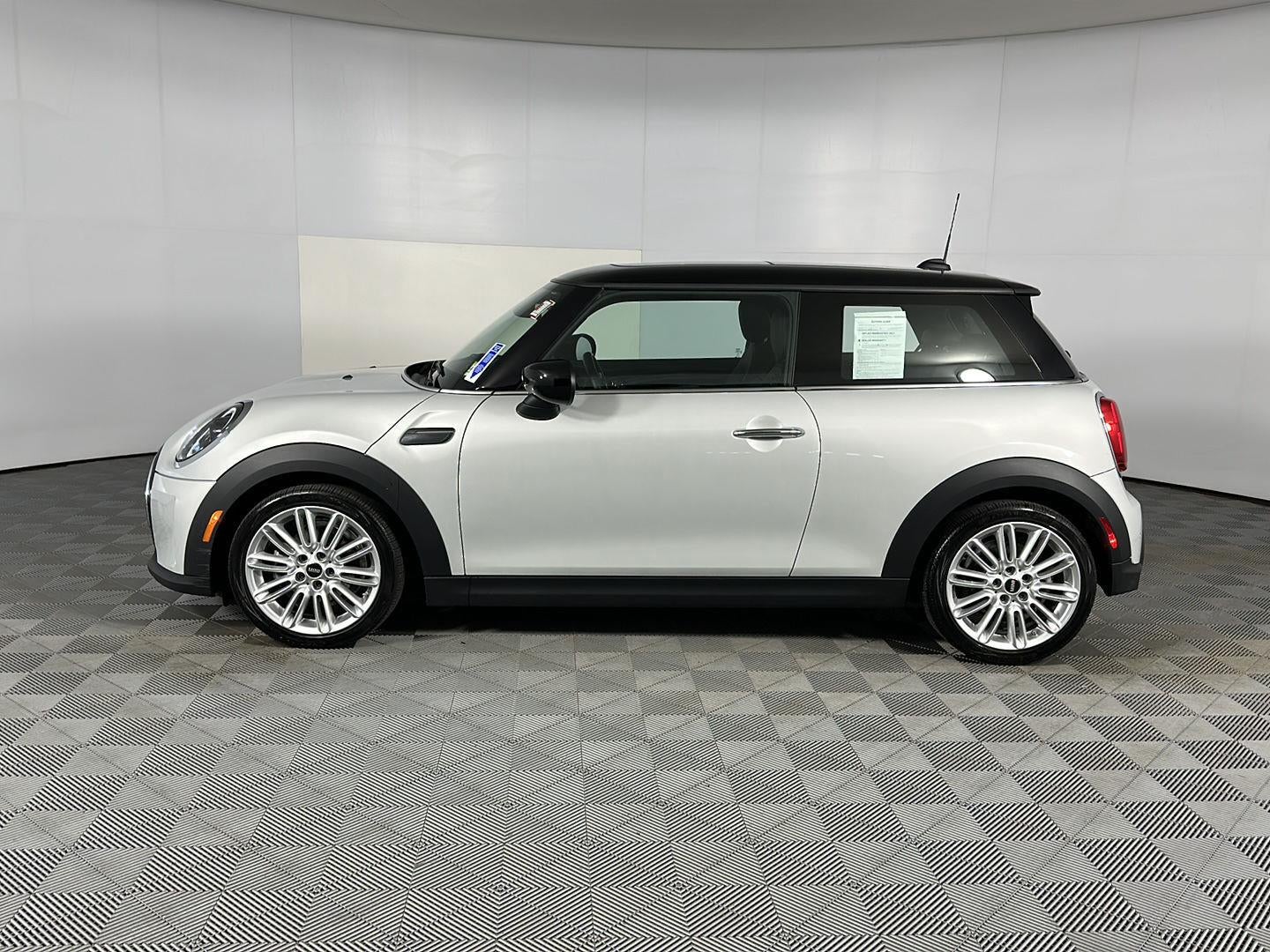 2022 MINI Hardtop Oxford Edition