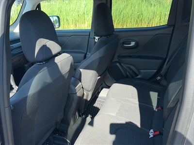2023 Jeep Renegade Latitude 4x4