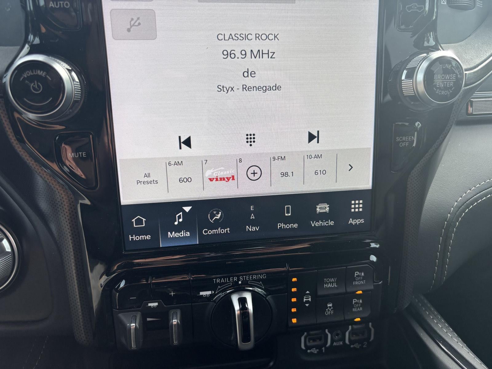 2022 RAM 1500 Limited