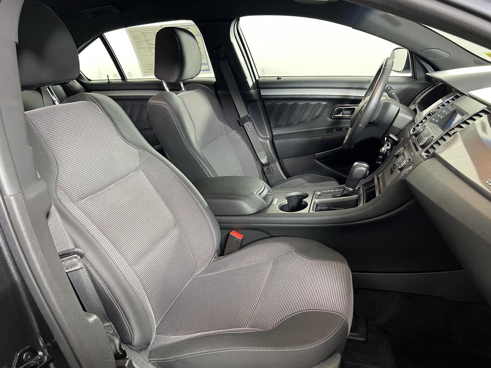 2018 Ford Taurus SEL